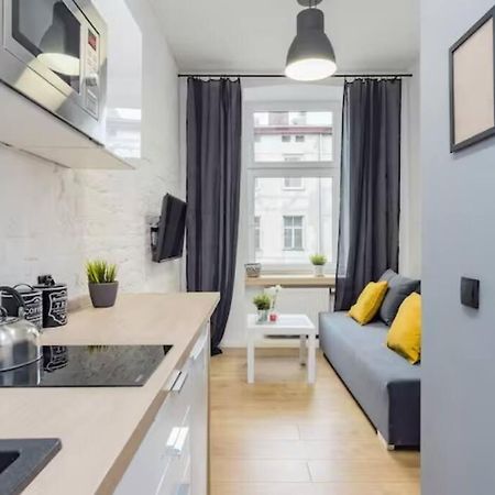 Kawalerka W Srodmiesciu 23 Appartement Łódź Buitenkant foto